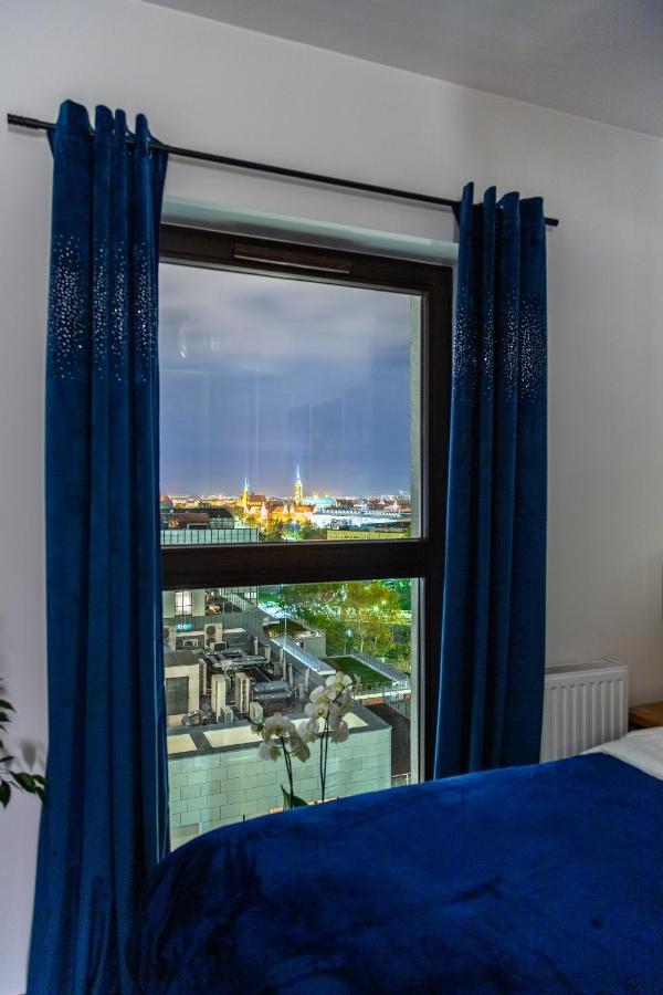 Glamour Apartment City View Вроцлав Экстерьер фото